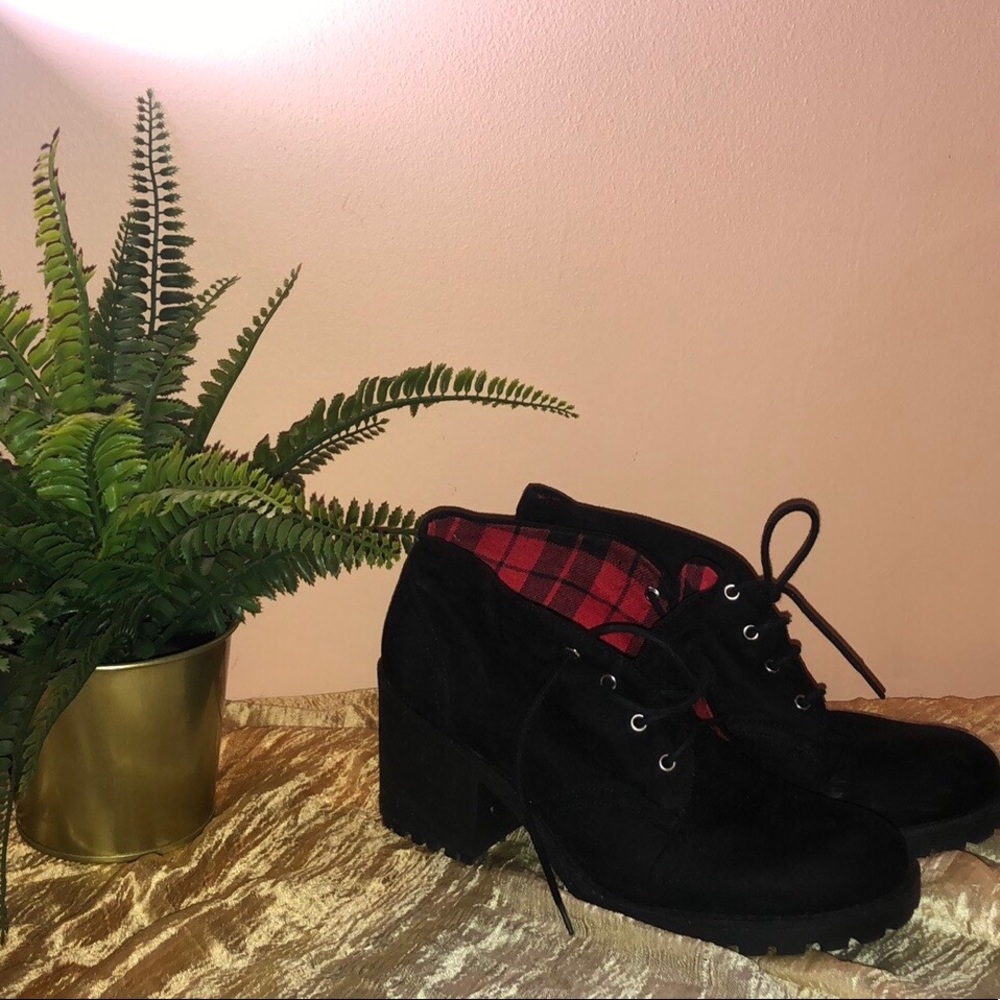 American Rag Reaghan Hiker Booties: Size 8M